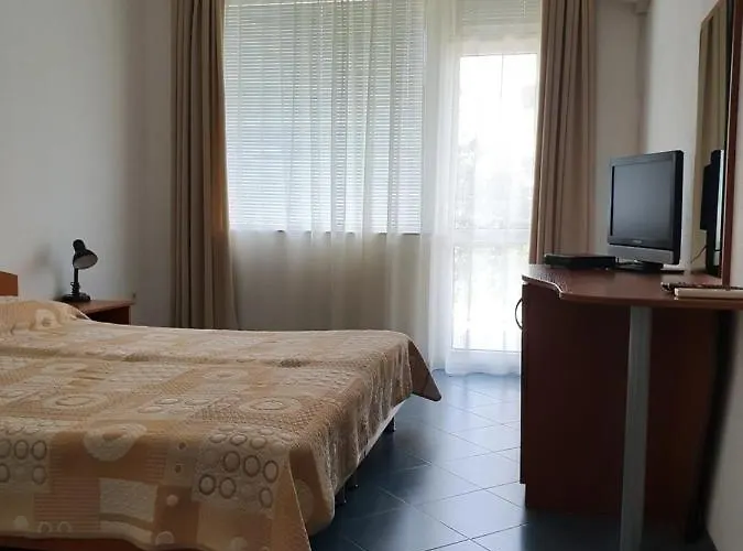 Family Maritime Hotel Ahtopol